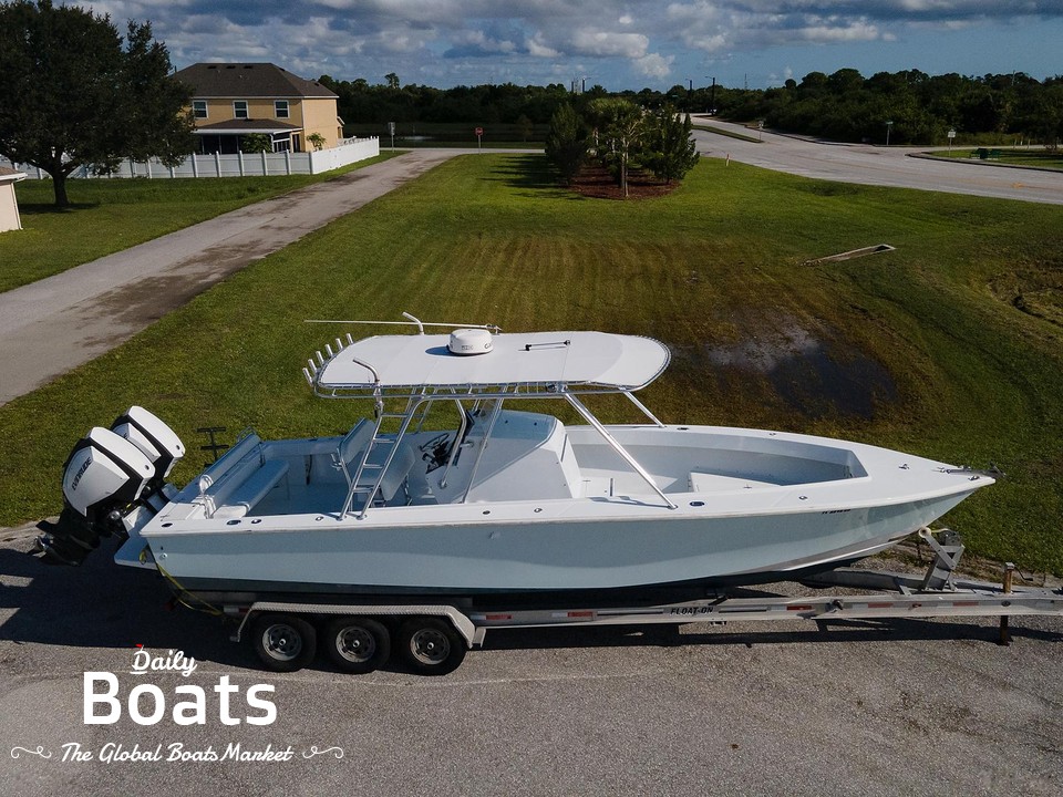 1992 Jupiter Center Console for sale. View price, photos and Buy 1992