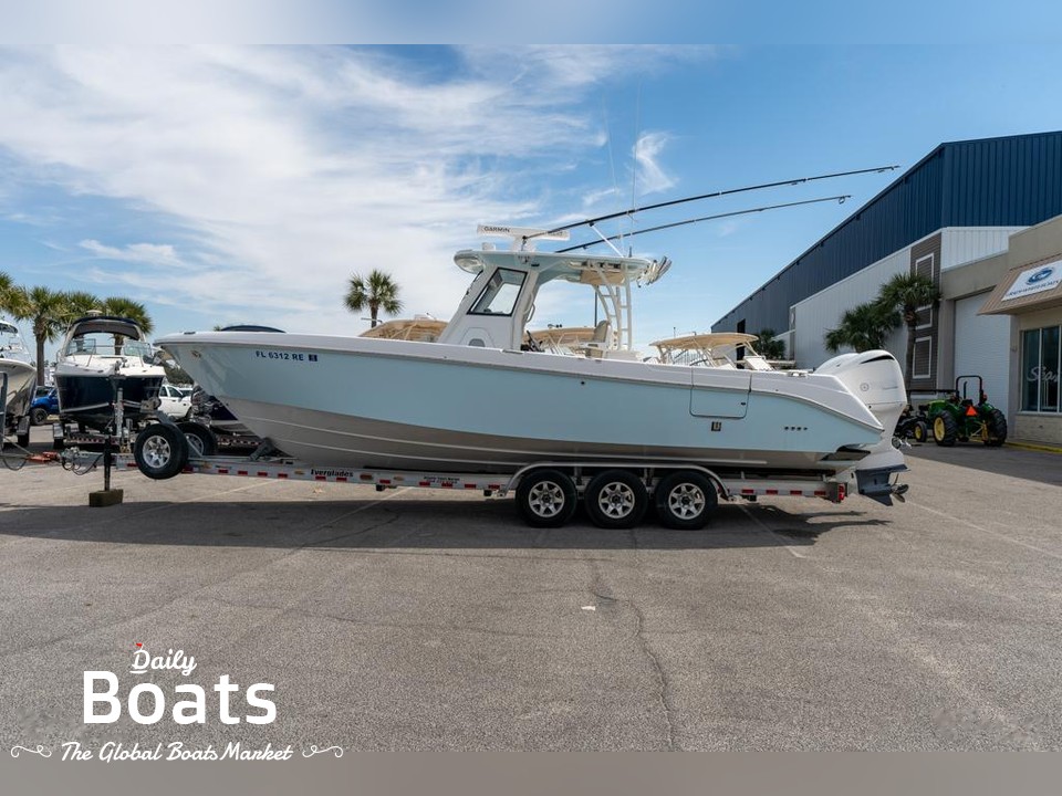 2017 Everglades 325Cc