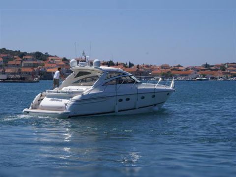 Buy 2006 Princess V48