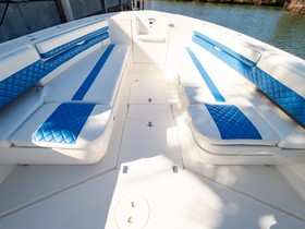 2007 Intrepid 370 Center Console