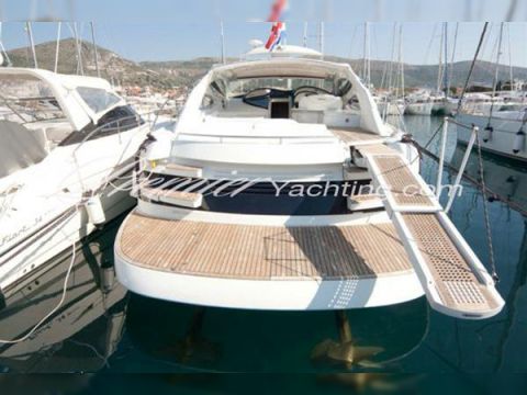 2002 Pershing 52
