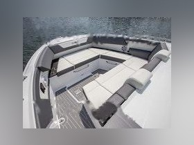 2022 Cruisers Yachts 34 Gls South Beach Ob myytävänä