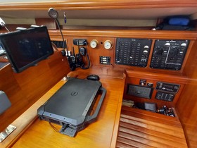 2004 Hunter 44 Deck Salon на продаж