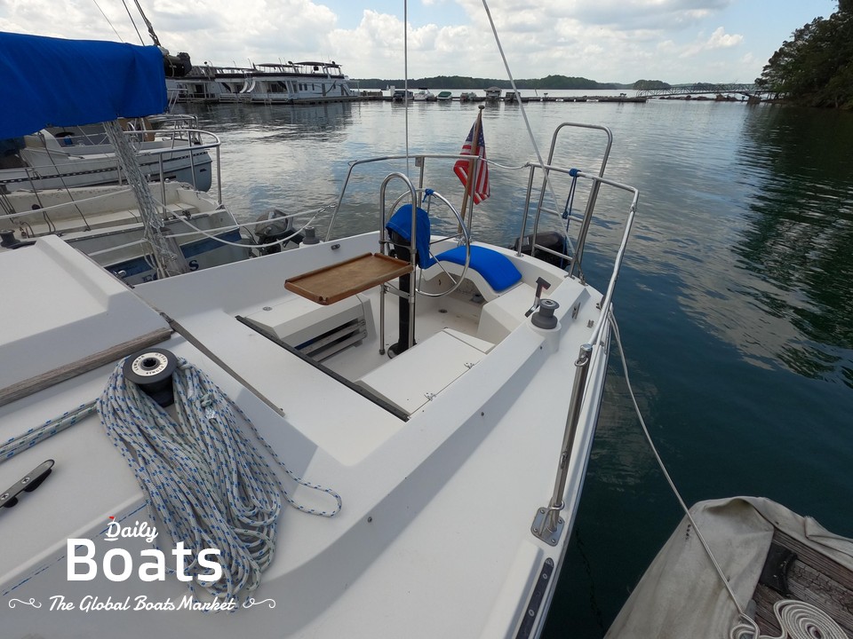 1985 Starwind 27 for sale. View price, photos and Buy 1985 Starwind 27 ...