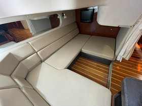2011 Regal 38 Express на продаж
