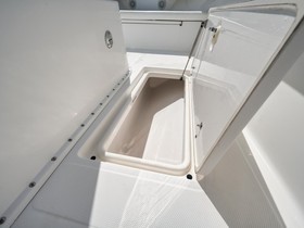 2003 Venture 34