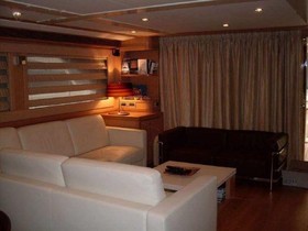 2008 Ferretti Yachts Custom Line Navetta 26 til salgs