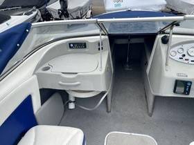 2007 Bayliner 215 Discovery