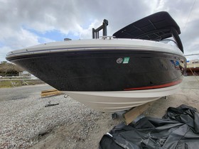 Kupiti 2017 Sea Ray 250 Slx