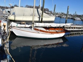 Classic Boat Shop Pisces 21 Daysailer