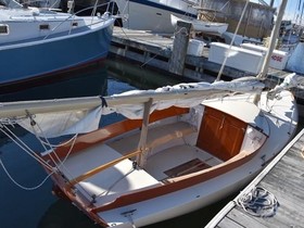 Osta 2008 Classic Boat Shop Pisces 21 Daysailer