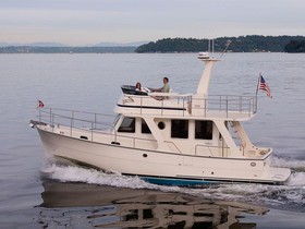 Купить 2023 Helmsman Trawlers 37 Sedan - Two Staterooms
