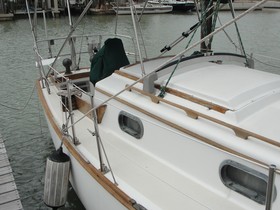 Kjøpe 1984 Cape Dory 30C