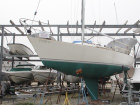 1985 J Boats 34