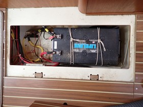 2004 Hunter 44