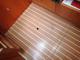 Koupit 2004 Hunter 44