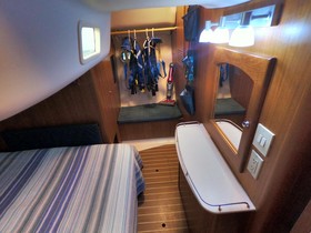 2004 Hunter 44