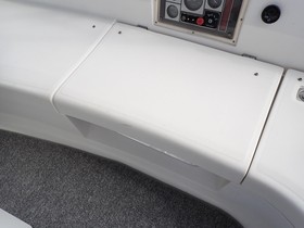 Koupit 2004 Hunter 44