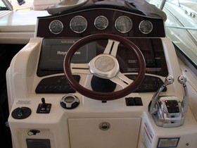 2011 Sea Ray 330 Sundancer