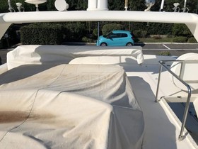 2005 Ferretti Yachts 680