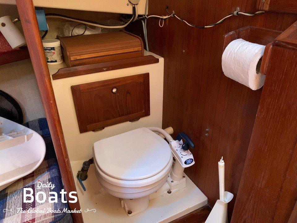 1984 Blue Jacket 23 Motor Sailor for sale. View price, photos and Buy