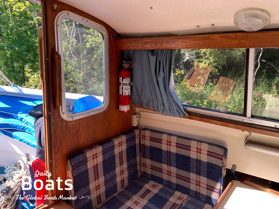 1984 Blue Jacket 23 Motor Sailor for sale. View price, photos and Buy