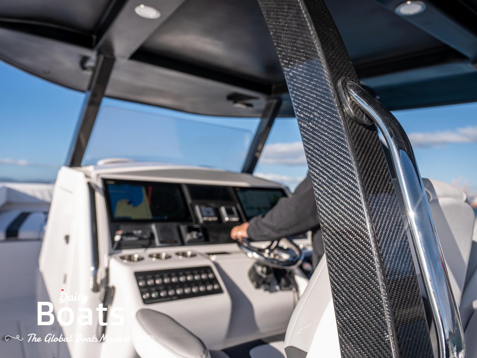 2022 Hammer Yachts Hammercat 35 for sale. View price, photos and Buy