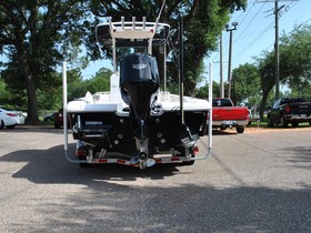 2018 Everglades 253 for sale