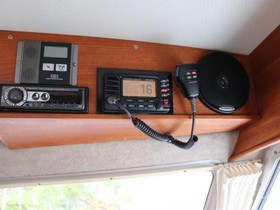 2000 Commander 30