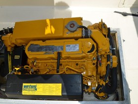 2005 Seafury 730