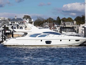 Azimut 62E