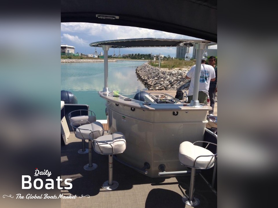 2013 Premier 290 Grand Entertainer for sale. View price, photos and Buy