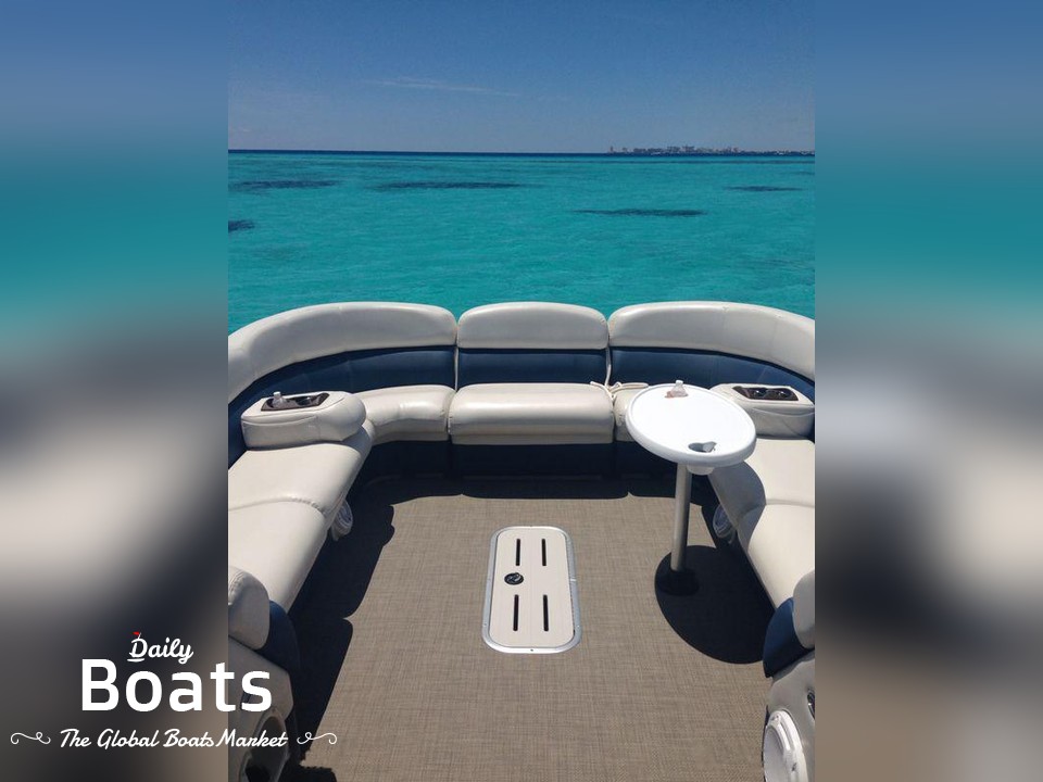 2013 Premier 290 Grand Entertainer for sale. View price, photos and Buy