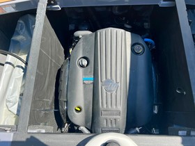 Osta 2022 Axis A24