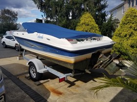 Vegyél 2009 Bayliner 185