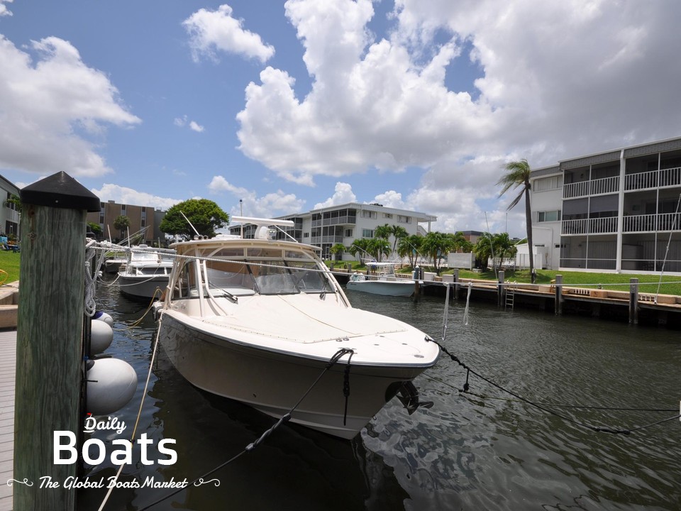 2015 Grady-White 335