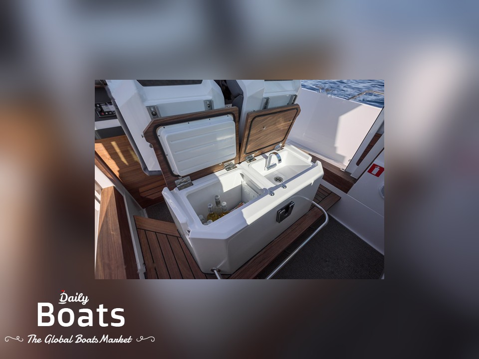 2022 Axopar Wet Bar Brabus Trim for sale. View price, photos and Buy