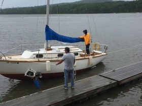 1979 Cape Dory 27 kaufen