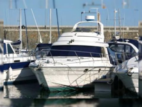 1988 Princess 330