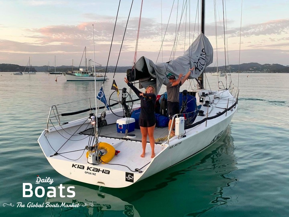 The Benefits of Racing Sailboats: Why You Should Get Involved