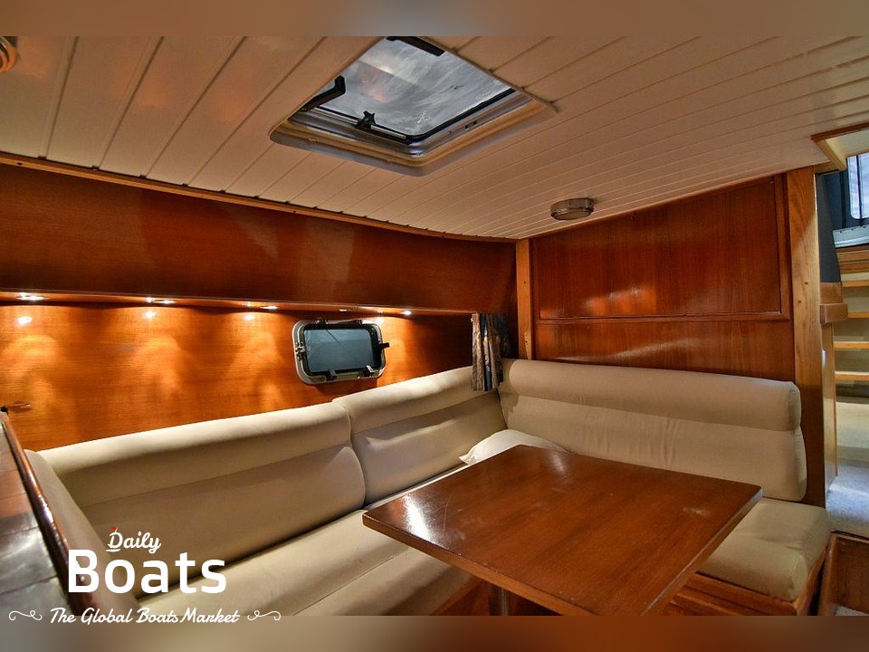 1990 Silverton 43 for sale. View price, photos and Buy 1990 Silverton