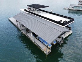 2001 Horizon 16 X 70 Wb Houseboat & Dock