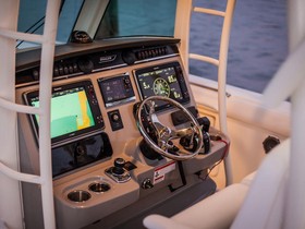 2015 Boston Whaler 350 Outrage till salu