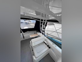 2016 Boston Whaler 230 Vantage