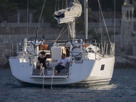 Jeanneau 54