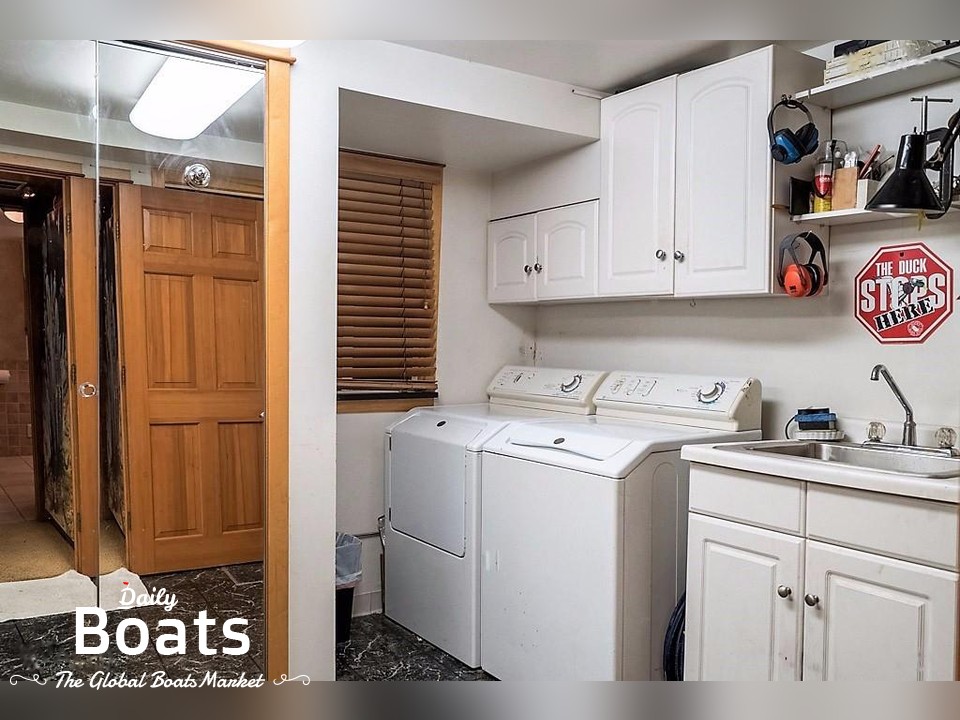 1982 AC Mcleod Custom Sternwheeler House Barge for sale. View price