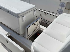 2014 Invincible 42