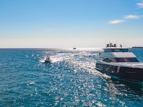 2019 Viking 93