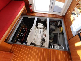 2002 Mainship 390 Trawler