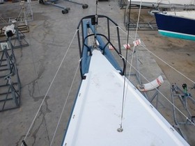 2002 DK Farr 52